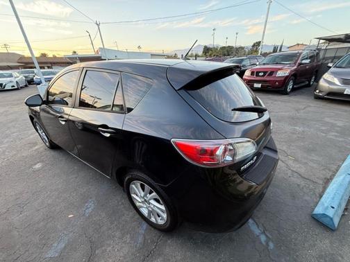 2013 Mazda Mazda3 i Touring