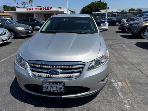 Ingot Silver Metallic 2012 Ford Taurus SEL