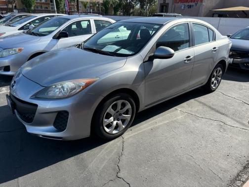 2013 Mazda Mazda3 i SV