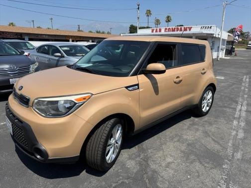 2015 Kia Soul +