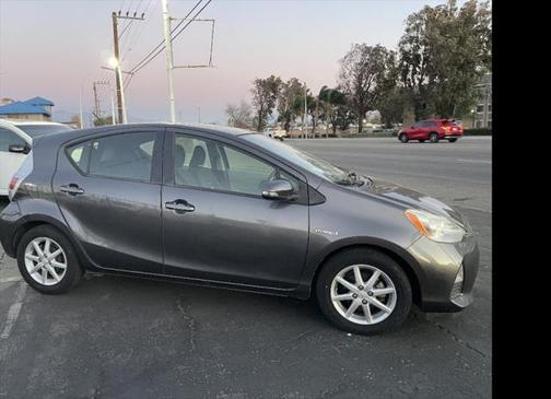 2013 Toyota Prius c Three