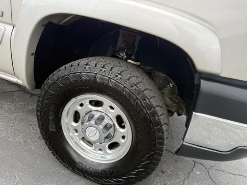 Silver Birch Metallic 2005 Chevrolet Silverado 2500 LS H/D Extended Cab