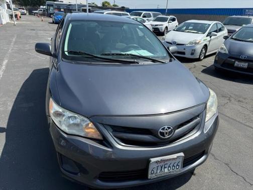 2012 Toyota Corolla LE