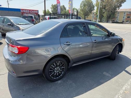 2012 Toyota Corolla LE