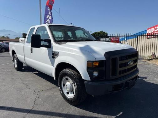 Oxford White Clearcoat 2008 Ford F-250 XL