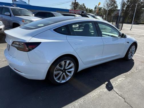 2019 Tesla Model 3 Standard Range