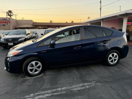 2012 Toyota Prius Five