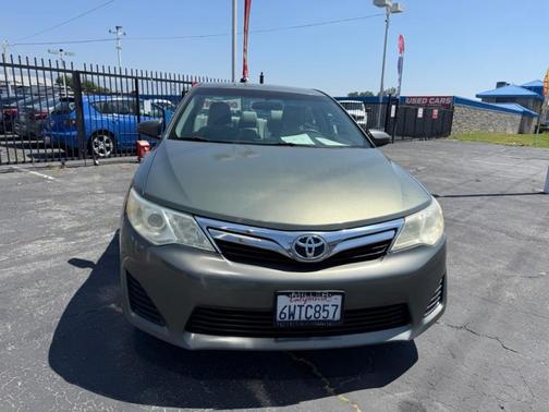Cypress Pearl 2012 Toyota Camry LE