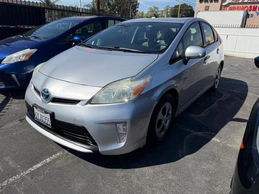 Classic Silver Metallic 2012 Toyota Prius Four