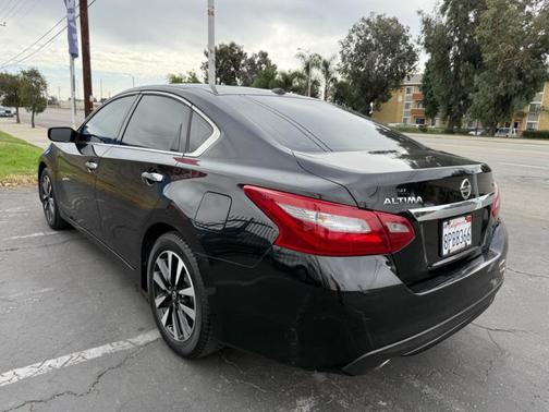 2018 Nissan Altima 2.5 SV
