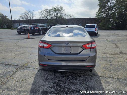 2014 Ford Fusion SE