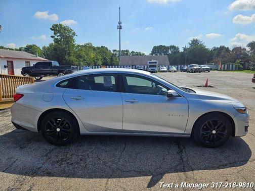 2017 Chevrolet Malibu 1LT