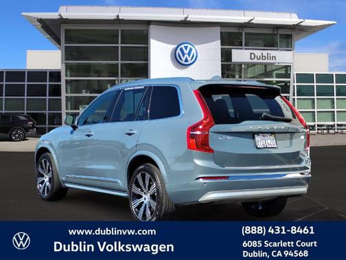 2022 Volvo XC90 Recharge Plug-In Hybrid T8 Inscription Expression 7 Passenger