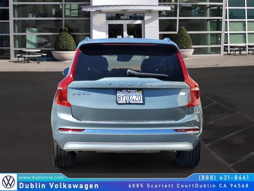 2022 Volvo XC90 Recharge Plug-In Hybrid T8 Inscription Expression 7 Passenger