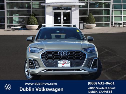 2023 Audi Q5 45 S line Premium Plus