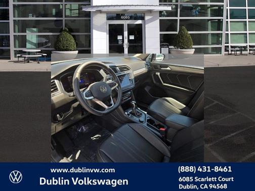 Pyrite Silver Metallic 2023 Volkswagen Tiguan 2.0T SE
