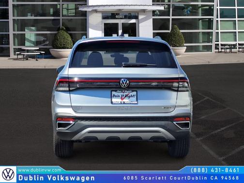 2025 Volkswagen Taos 1.5T SE