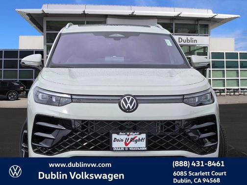 2026 Volkswagen Tiguan 2.0T SEL R-Line