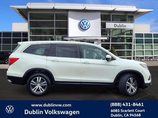 2017 Honda Pilot EX