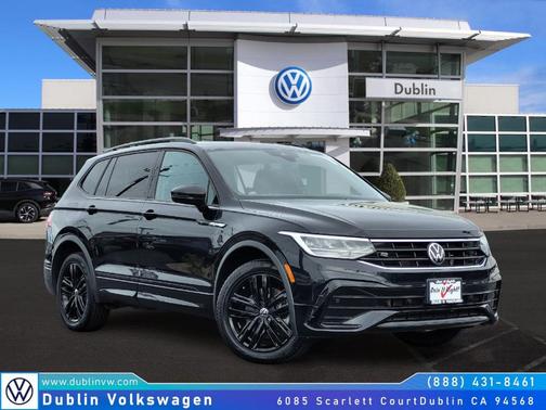 2022 Volkswagen Tiguan 2.0T SE R-Line Black