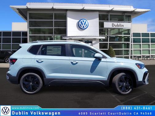 2025 Volkswagen Taos 1.5T SE