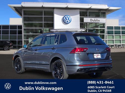 2022 Volkswagen Tiguan 2.0T SE R-Line Black