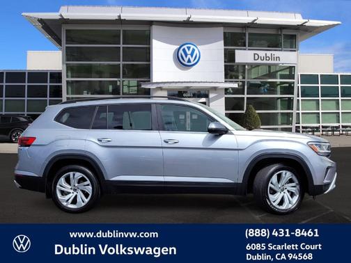 2022 Volkswagen Atlas 3.6L SE w/Technology