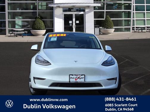 2023 Tesla Model Y Long Range