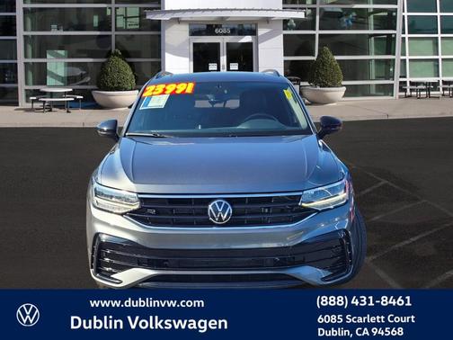 2023 Volkswagen Tiguan 2.0T SE R-Line Black