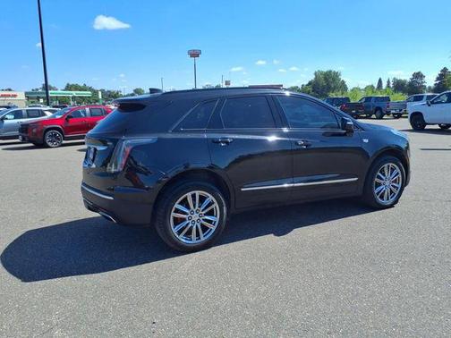 2022 Cadillac XT5 Sport