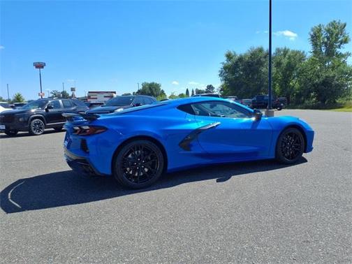 2026 Chevrolet Corvette Stingray w/2LT
