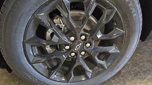Sterling Gray Metallic 2026 Chevrolet Traverse LT