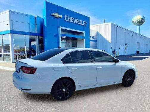 2018 Volkswagen Jetta 1.8T SE Sport