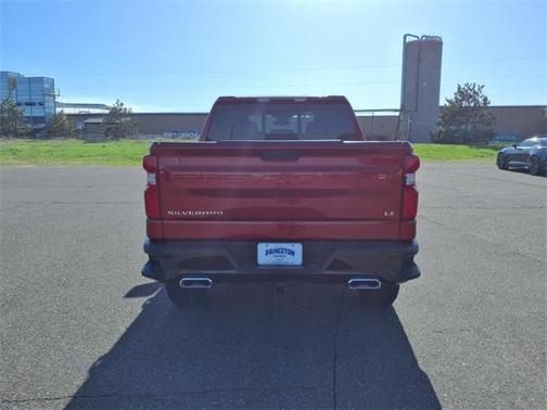 2025 Chevrolet Silverado 1500 LT Trail Boss