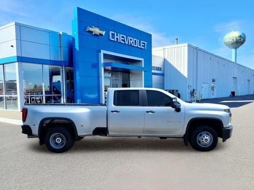 Silver Ice Metallic 2021 Chevrolet Silverado 3500 WT