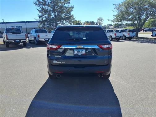 2020 Chevrolet Traverse LT Cloth