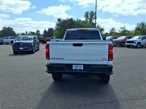 2026 Chevrolet Silverado 3500 LTZ