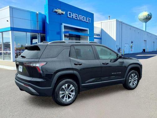 Mosaic Black Metallic 2026 Chevrolet Equinox 1LT