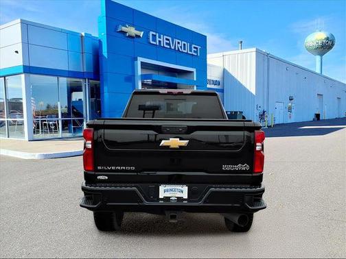 2022 Chevrolet Silverado 3500 High Country
