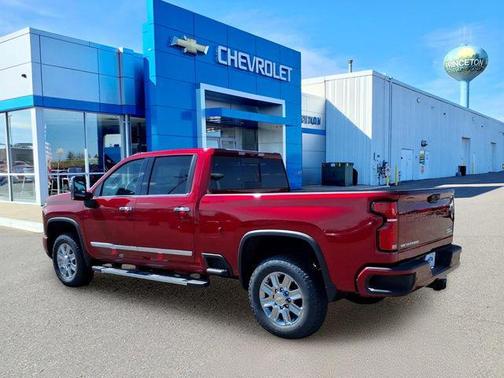 Radiant Red Tintcoat 2026 Chevrolet Silverado 3500 High Country
