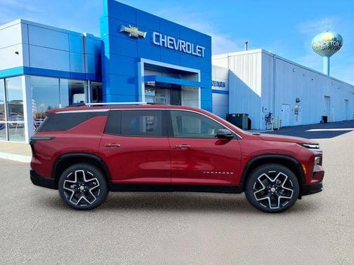 Radiant Red Tintcoat 2026 Chevrolet Traverse High Country