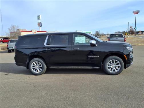 2025 Chevrolet Suburban Premier