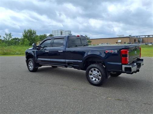 2023 Ford F-350 Lariat