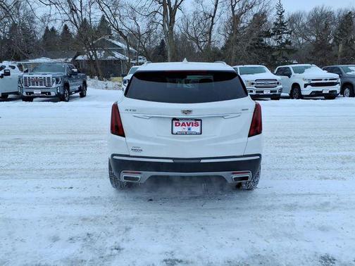 2025 Cadillac XT5 Premium Luxury