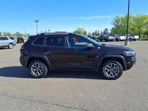 2021 Jeep Cherokee Trailhawk