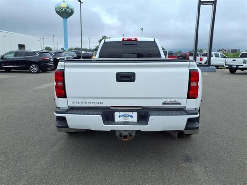 2017 Chevrolet Silverado 3500 High Country