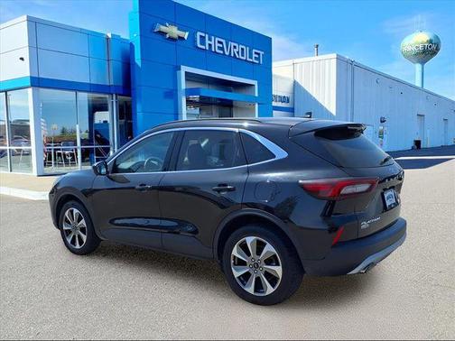 2023 Ford Escape Platinum