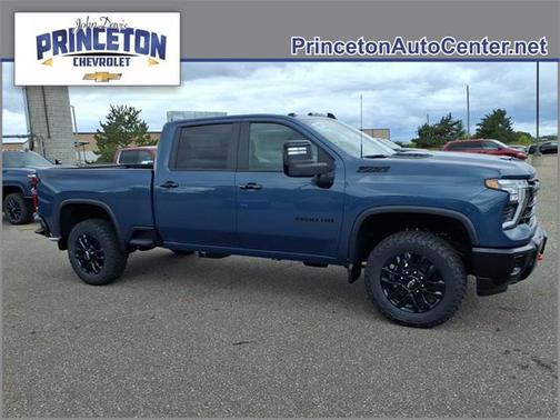 2026 Chevrolet Silverado 3500 LT