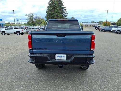 2026 Chevrolet Silverado 3500 LT