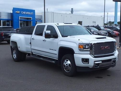 Summit White 2017 GMC Sierra 3500 Denali
